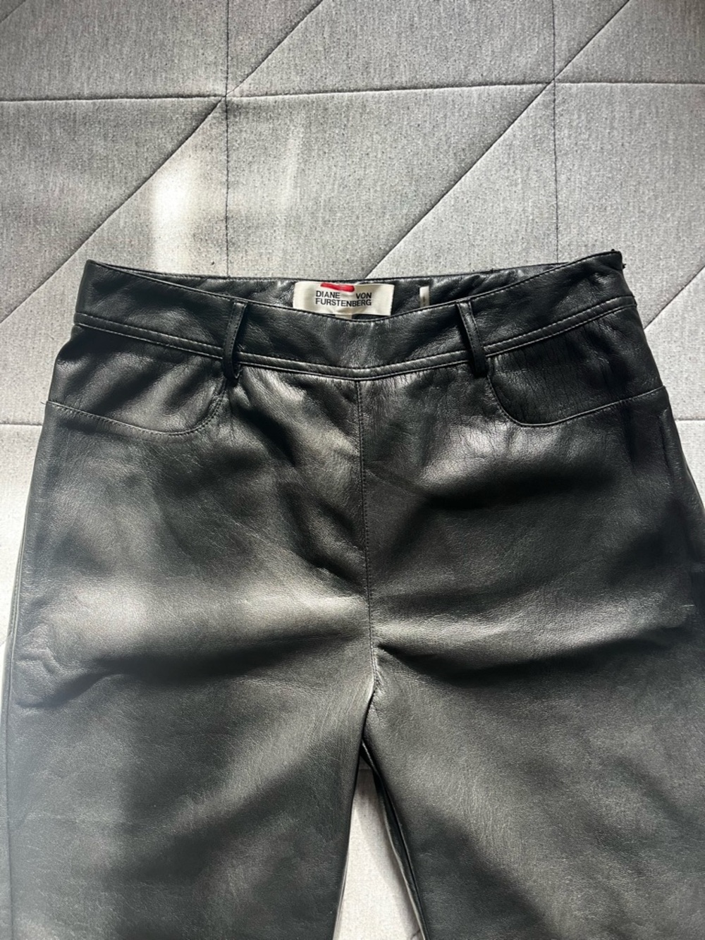 Diane Von Furstenberg Black Faux Leather Chanda Trousers - Picture 4 of 12